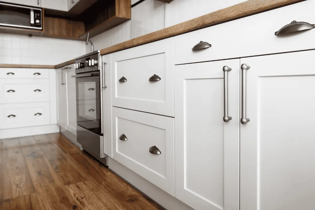 5 Kitchen Cabinet Accessories That Will Make Your Life Easier